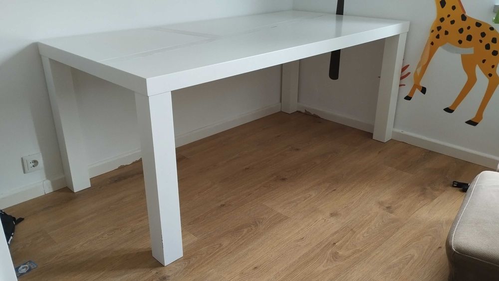 Mesa de jantar/ secretária branca 180x90x76 cm.