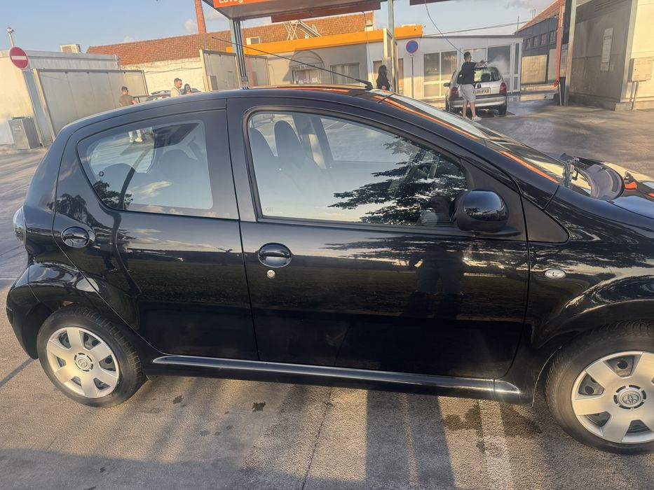 Toyota Aygo 1.0 em excelente estado