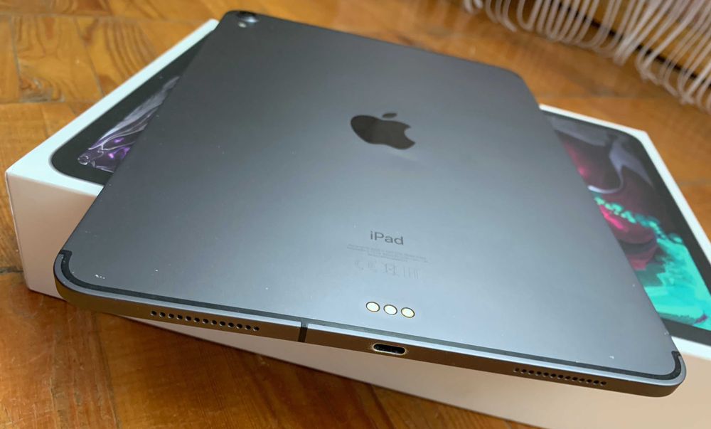 Apple iPad Pro 11 64gb 4G Wi-Fi Cellular гарний стан