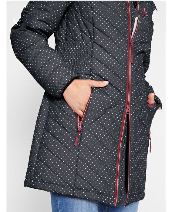 Курточка 52 р. весна