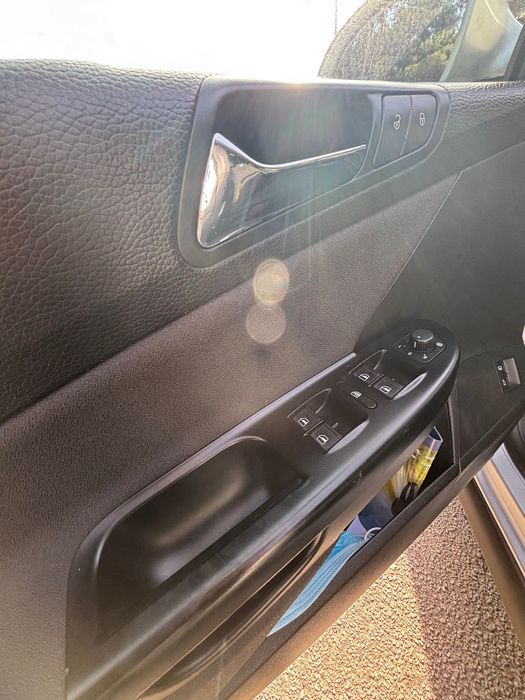 WV Passat B6 2.0 tdi 140cv - Apenas 115 000km