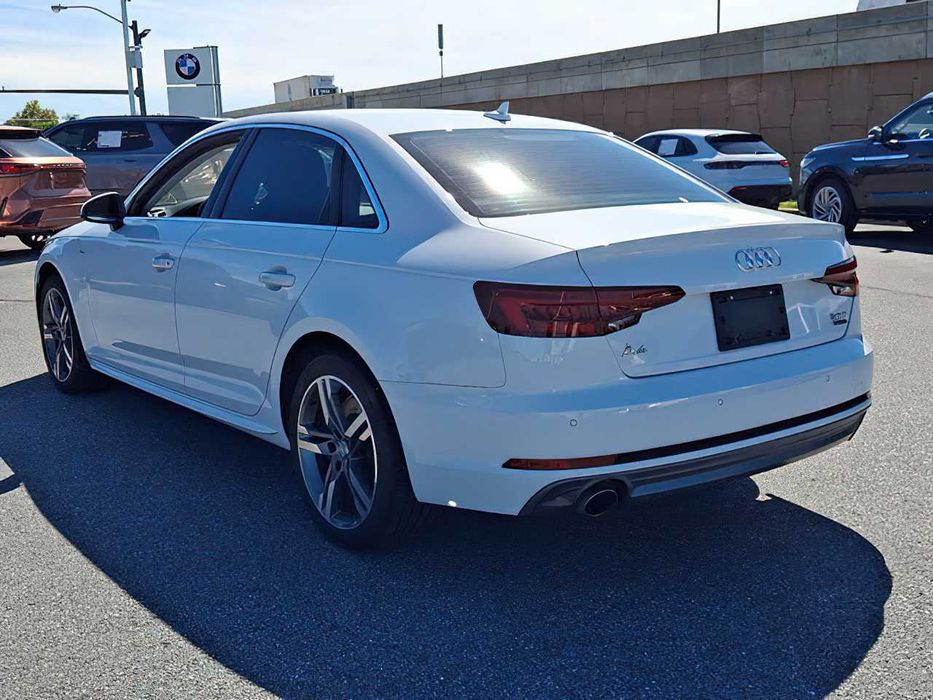 Audi A4 quattro      2018