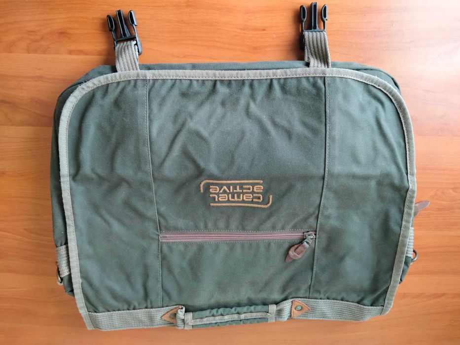 Bolsa marca Camelo nova