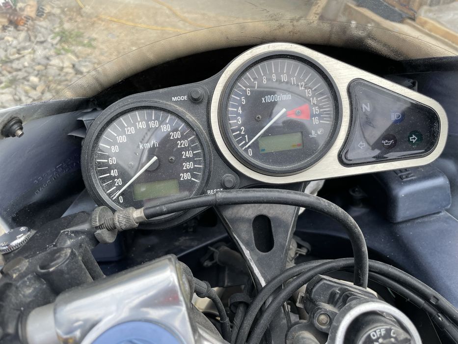 Продам кавасакі kavasaki zx-6r