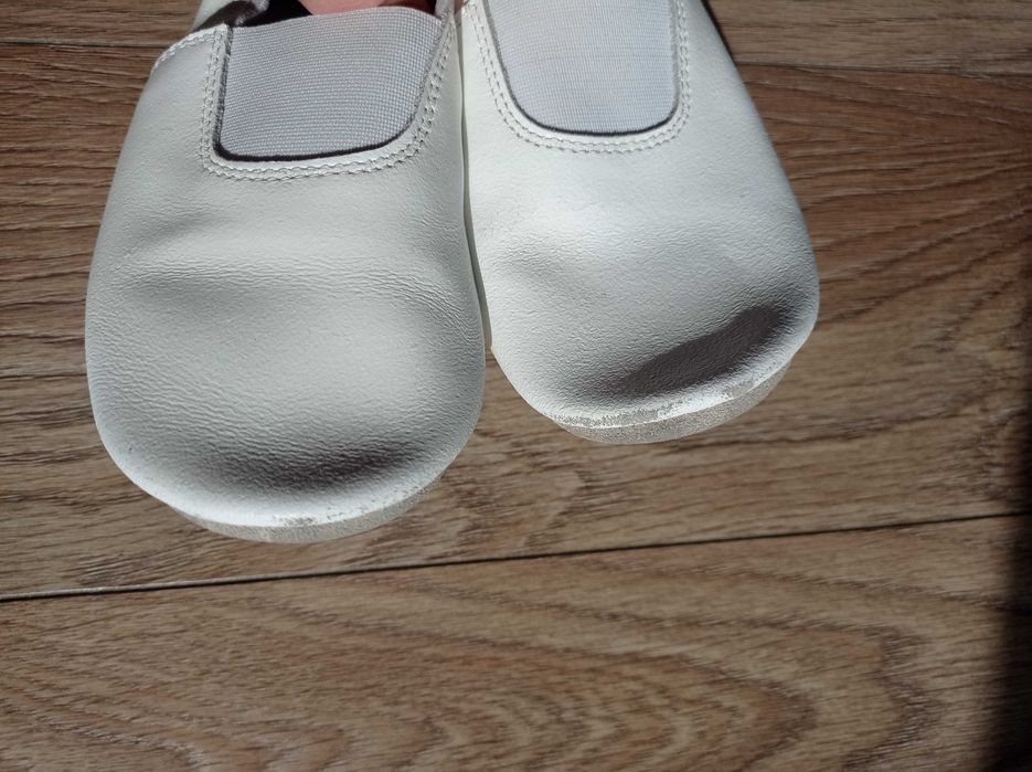 Чешки шкіряні, кожание устілка 19 см