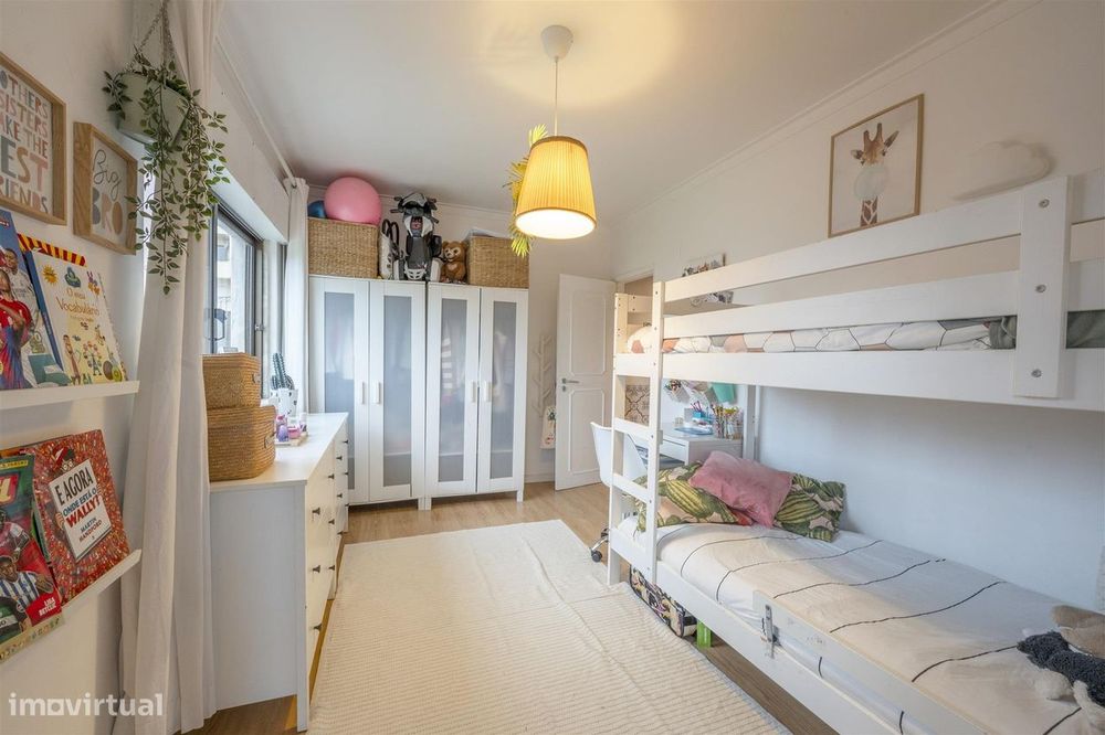 Apartamento T2 em Belas
