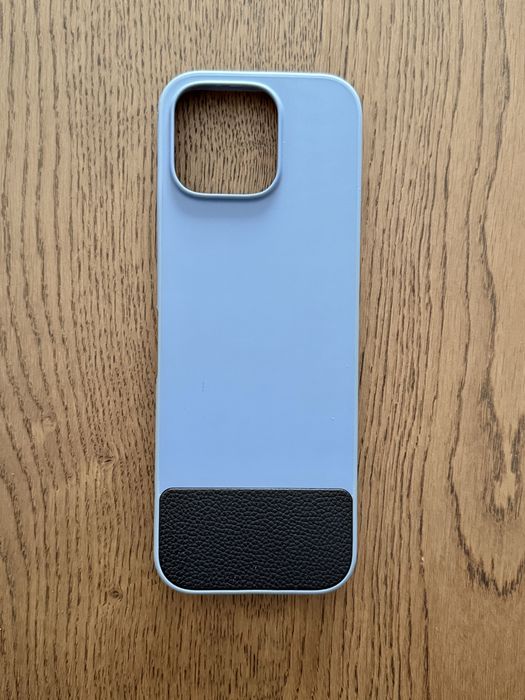 Capa para iphone 16 Pro com teclado retroiluminado Clicks