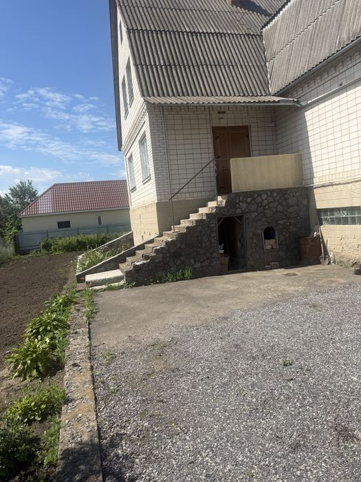 Житловий будинок