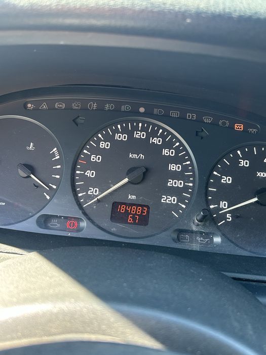 Renault megane 1.4 em muito bom estado