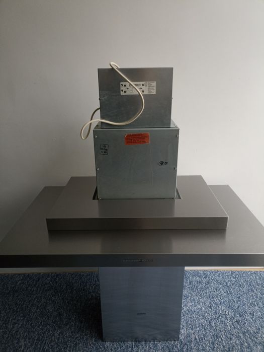 Витяжка Siemens LC 66951. 90см