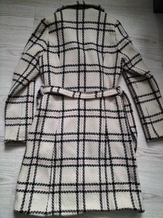 Wełniany płaszcz S/XS