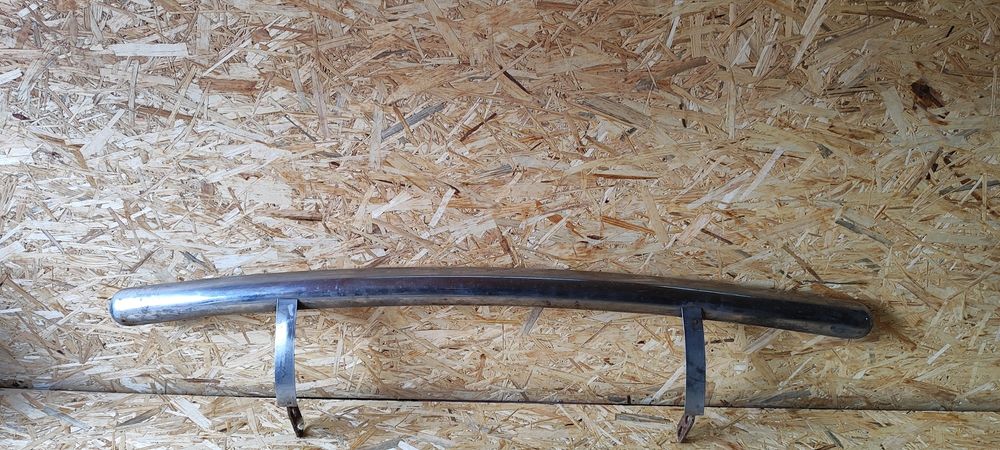 Обвес для внедорожника из полированной нержавейки.