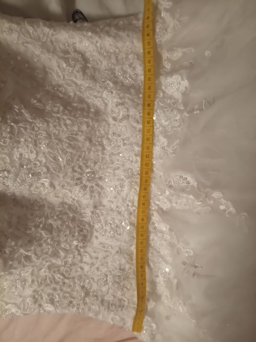 Suknia ślubna w dobrym stanie