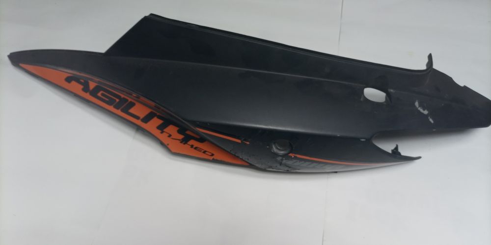 KYMCO AGILITY FR 50 boki tył ogon zadupek  kpl.2 sztuki wysyłka