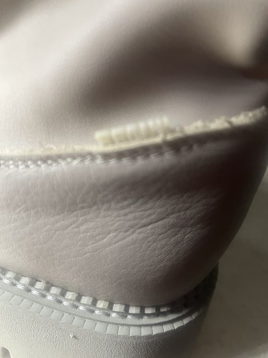 Продам ботинки женские демисезонные