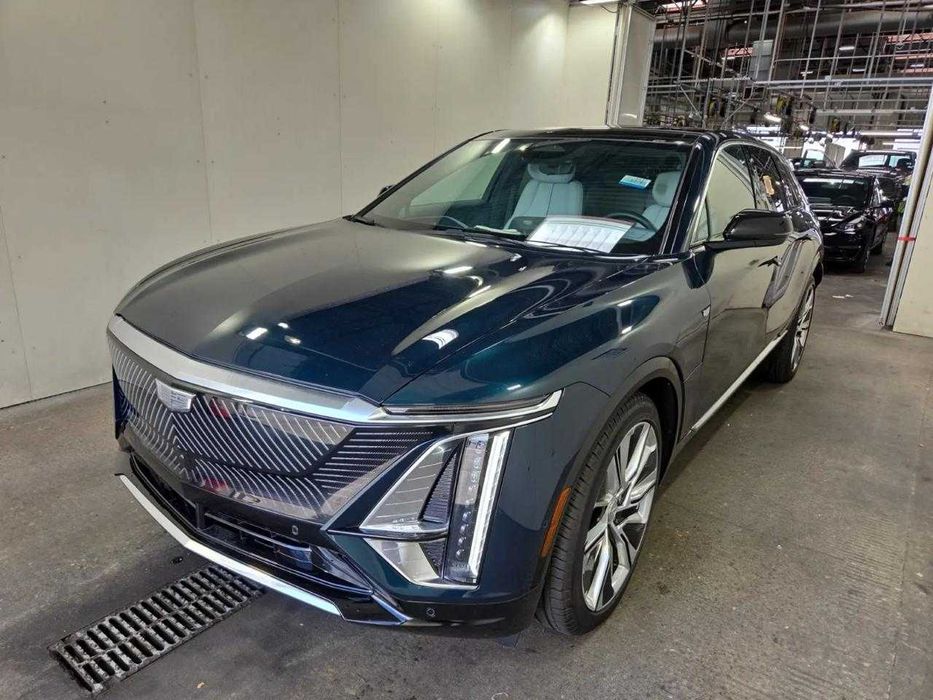 2025 Cadillac LYRIQ Luxury