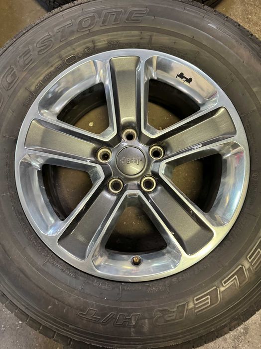 Koła 18 oryginalne Jeep Wrangler 5x127