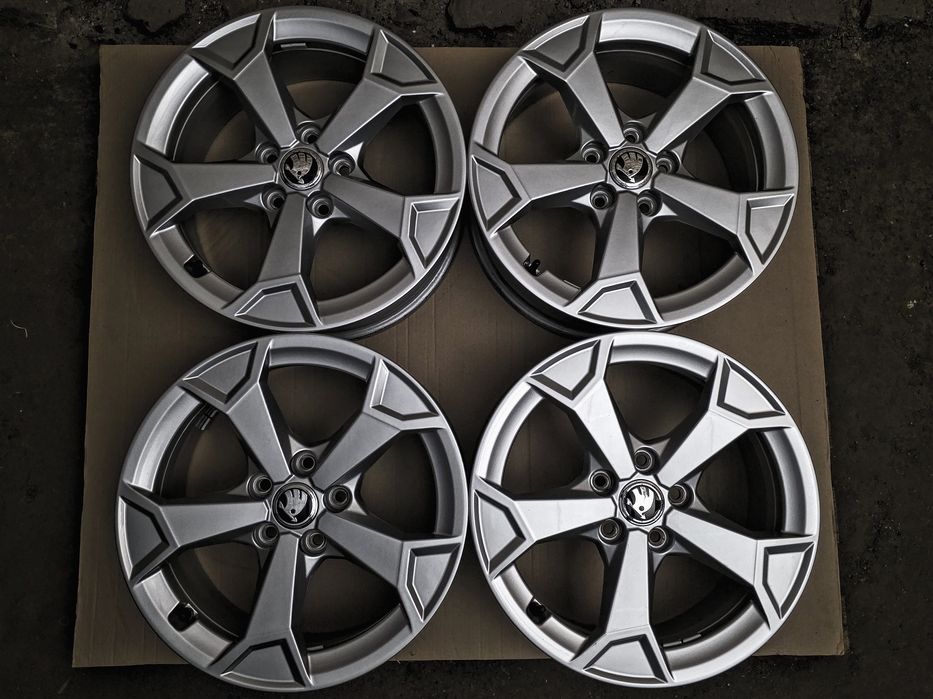 Нові R17 5x112 SKODA | Original | Рідна фарба, без пошкоджень, без ремонтів, без дефектів | Комплект / 4шт | Преміум диски | Seat/Audi/VW... | VAG