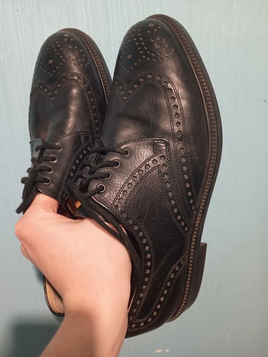 Чорні шкіряні туфлі-броги дерби Gallus Liberty