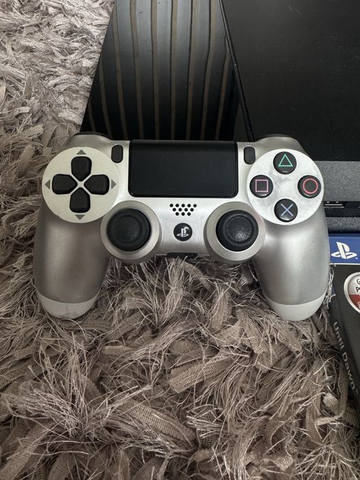 Playstation 4 Fat + Pad + Gra
