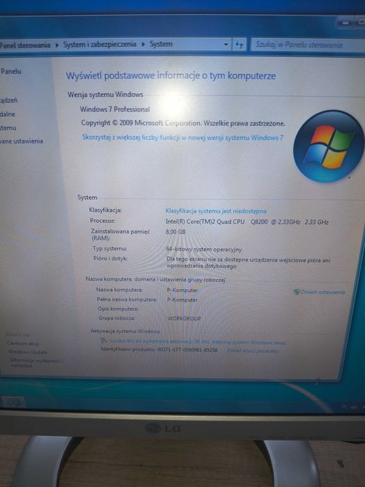 Komputer stacjonarny z 2009 r.