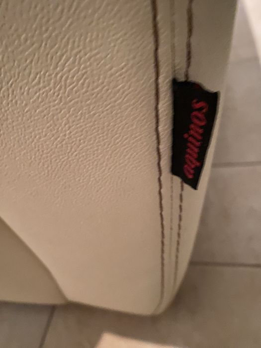 Sofa em imitacao de pele com pouco uso