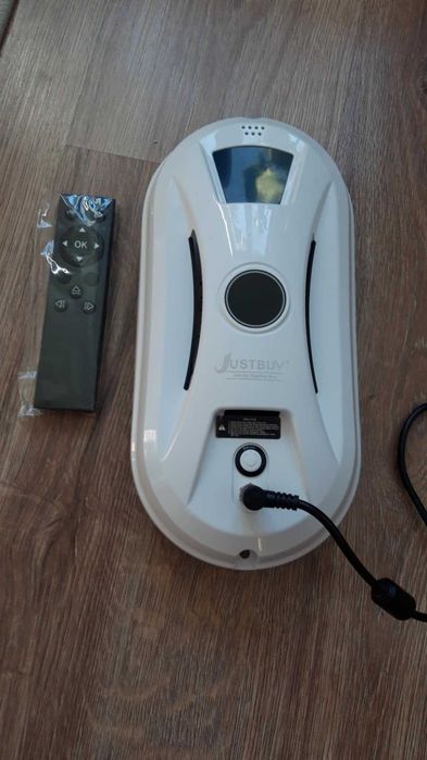 Robot do mycia okien