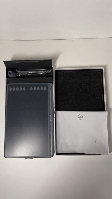 Графічний планшет Huion HS611