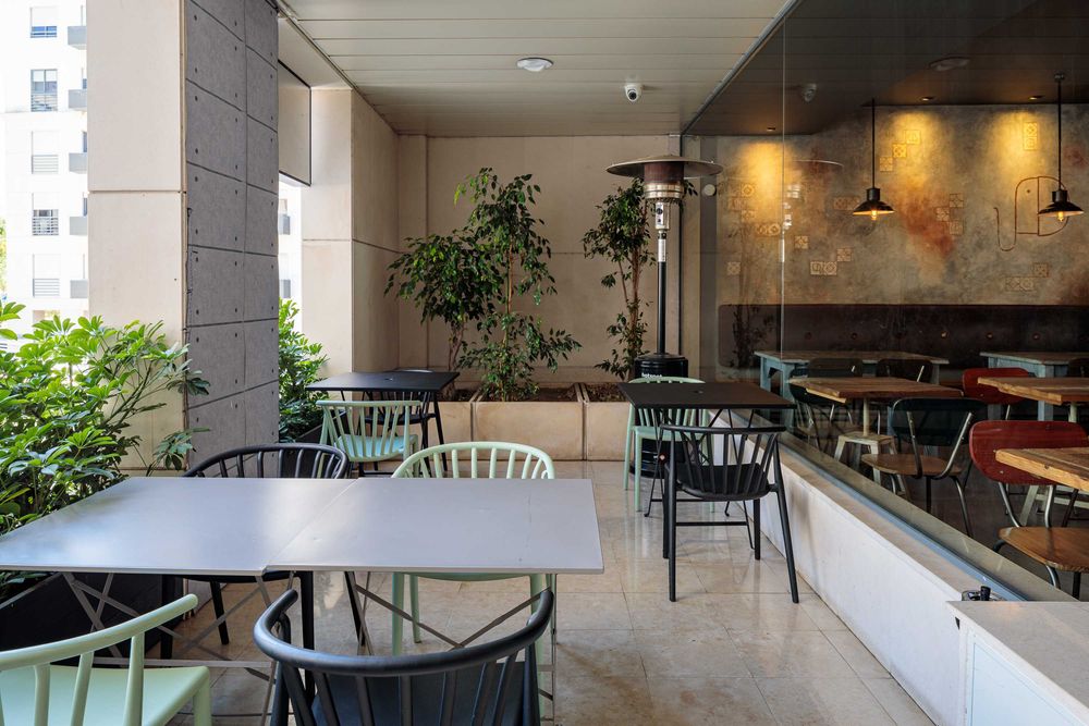 Trespassa-se Restaurante no Alto dos Moinhos