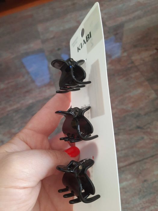 Molas de cabelo  pretas NOVAS