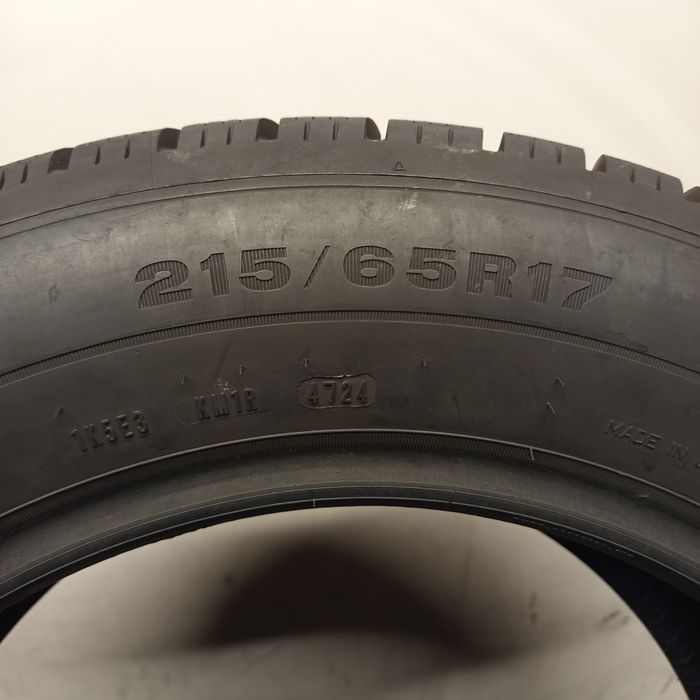 215/65R17 Dunlop WinterSport 5 SUV