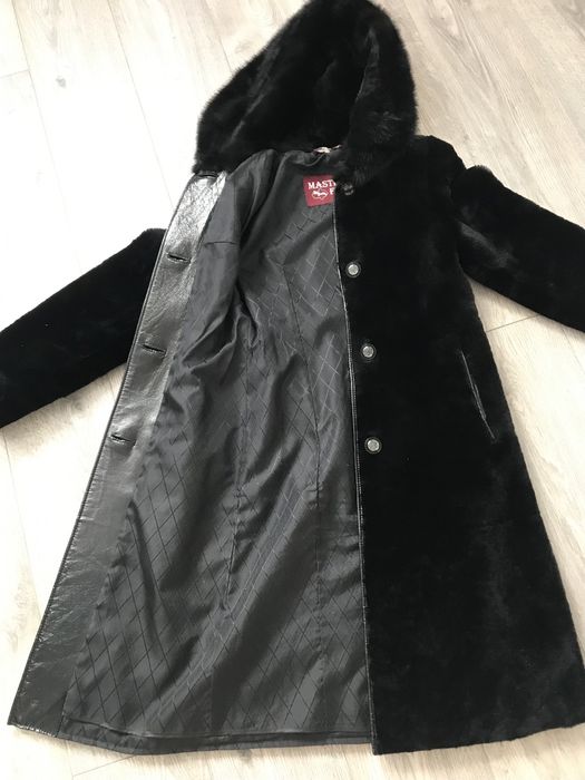 Шуба мутон натуральна 44р