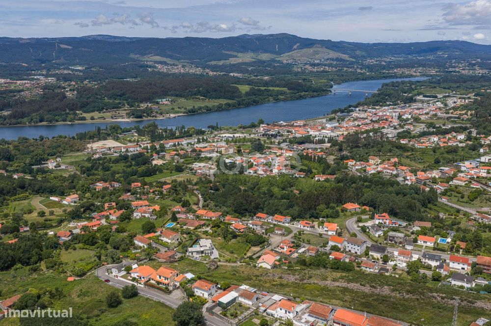 Terreno para construção de moradia