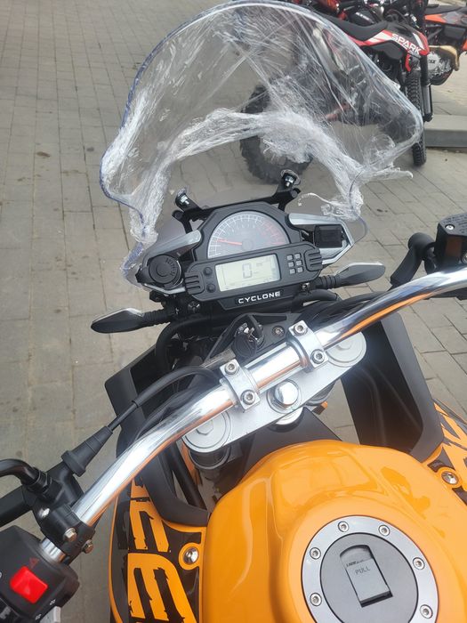 Новий мотоцикл CYCLONE RX3 (Zongshen)