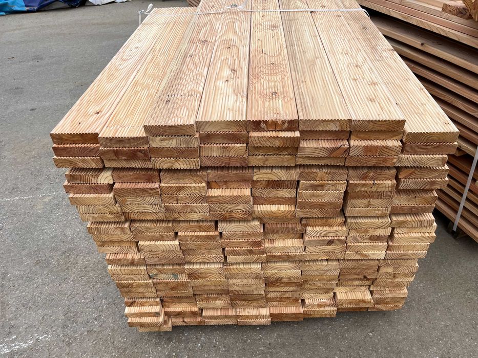 deski modrzewiowe na stopnie, stopnie, deski na pomost, ścieżki