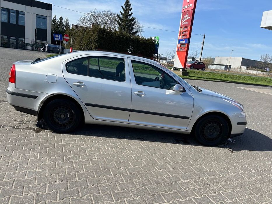 WYNAJEM samochodów wypożyczalnia aut RENT A CAR VANY osobowe SUVY