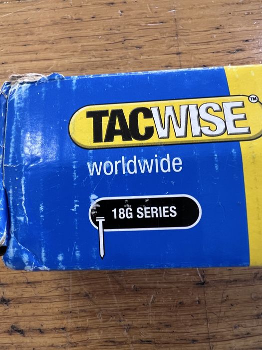 Pregos Brad Tacwise 18G/32mm (1 1/4") – Novo em Caixa de 4000 Unidades