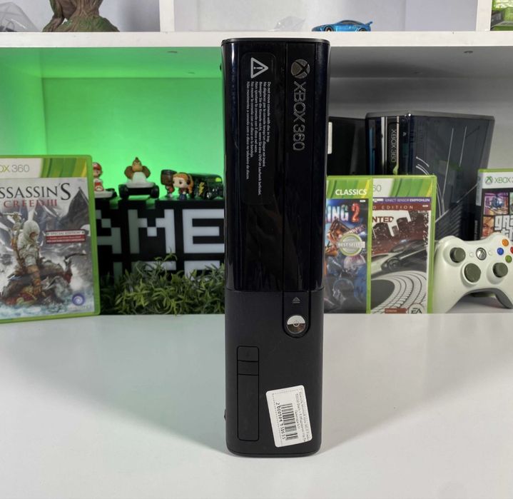 Xbox 360e 500gb.