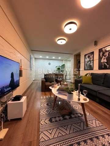 Продам 3к квартира,Кошиця 10/21, Позняки 100м2, дизайнерський ремонт