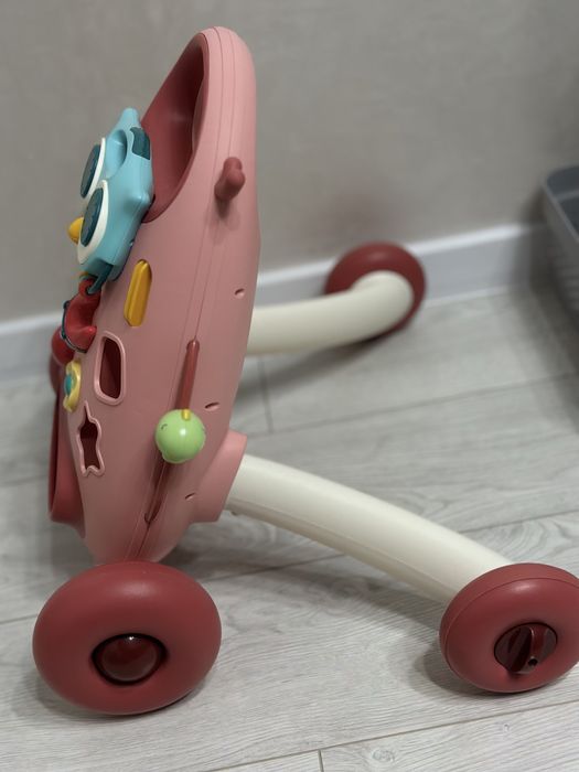 Дитяча каталка-ходуни