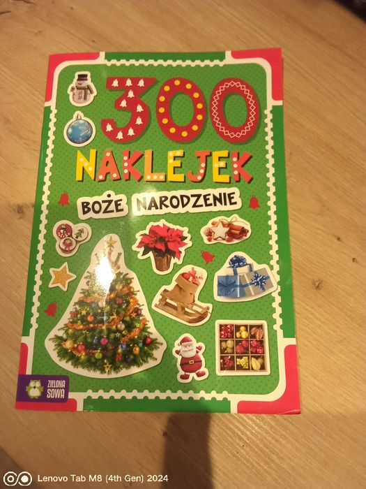 *Książeczka z zadaniami i naklejkami*