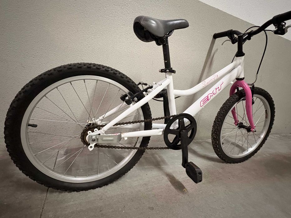 Bicicleta de menina