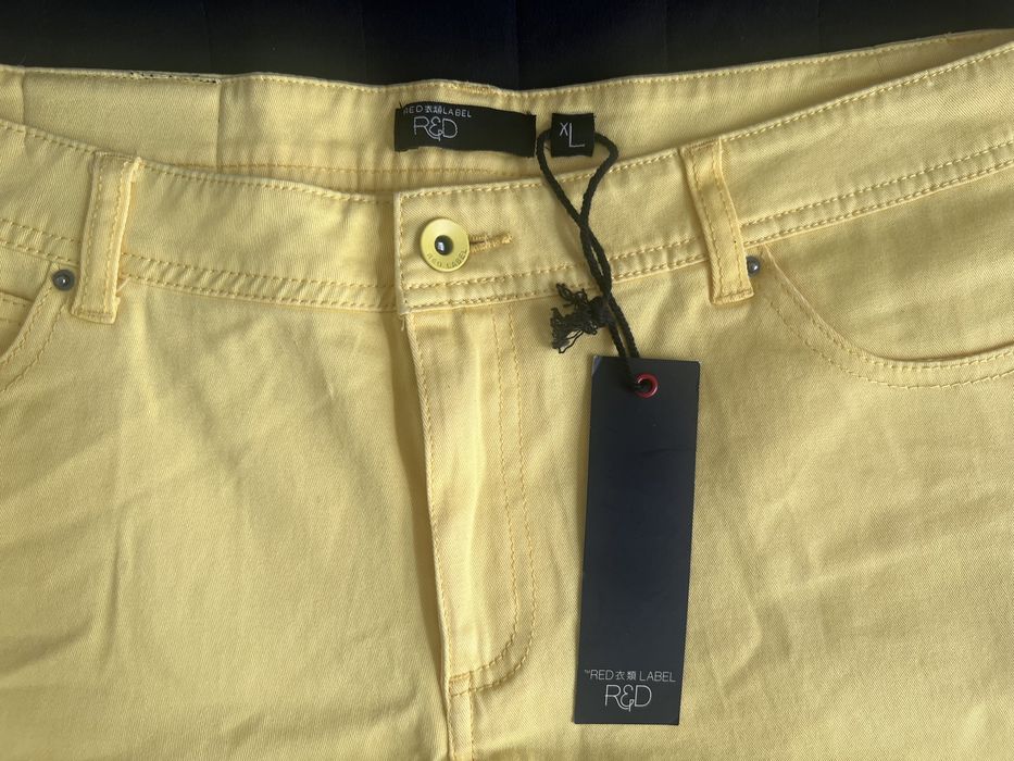 Krótkie spodenki Red Label L/XL nowe