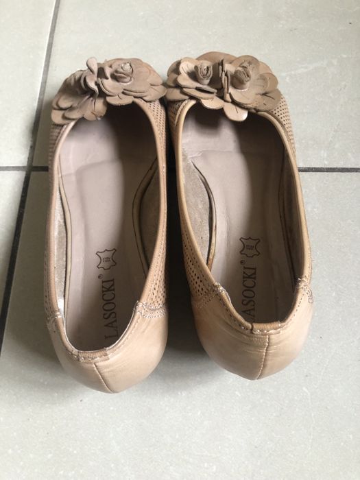 Buty skórzane Lasocki bezowe - r. 37 - stan bdb
