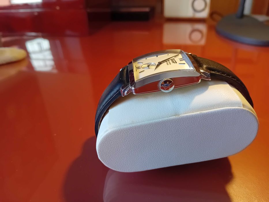 Tissot Heritage cronómetro automático COSC edição limitada
