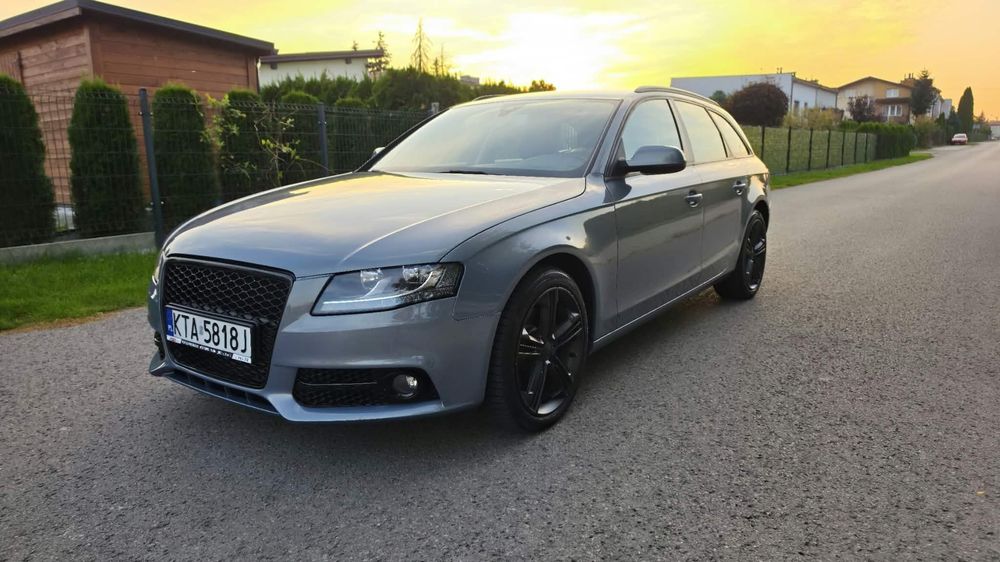 Audi A4 Avant Audi A4 B8 2.0 TDI AUTOMAT 2010 rok Piękny Stan Niski Przebieg