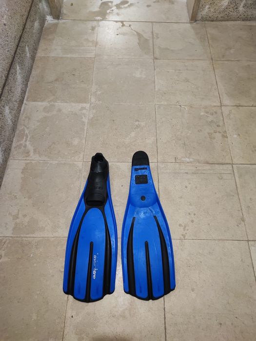 Barbatanas Mares Azul/Preto