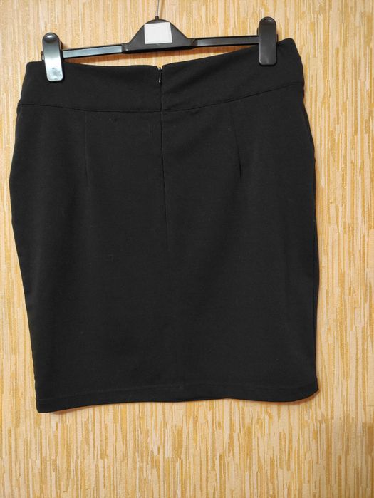 Спідниця-олівець пряма спідниця класична міді р.50/EUR42