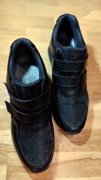 Półbuty damskie r.40 Clara Barson