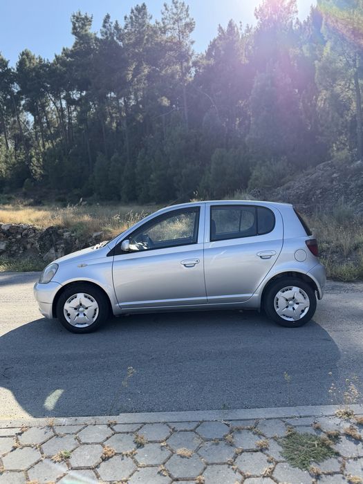 •Toyota Yaris | Terra |  1.0 VVT-I | AC + DA•